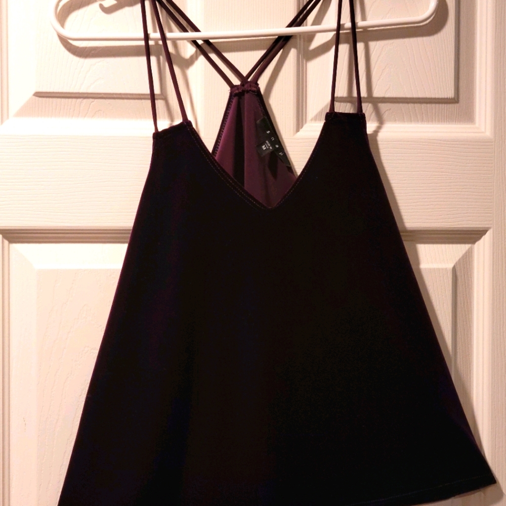 Plum velvet tank top size medium criss-cross sz M